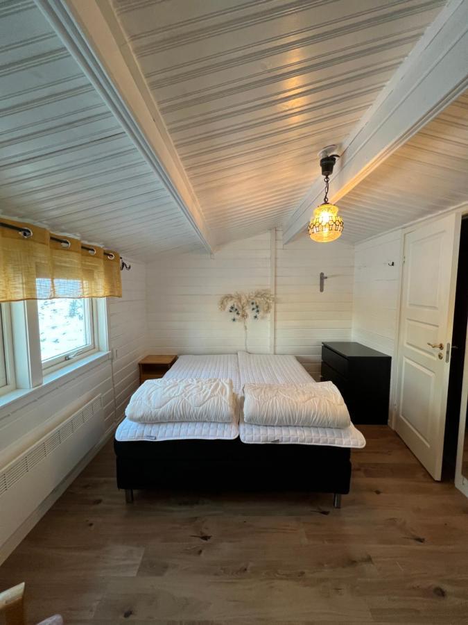 Smedens Stugby Villa Smedjebacken Buitenkant foto
